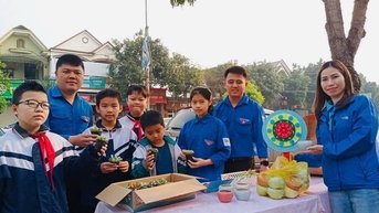 Thanh niên Hà Tĩnh ra quân hỗ trợ xây dựng nông thôn mới