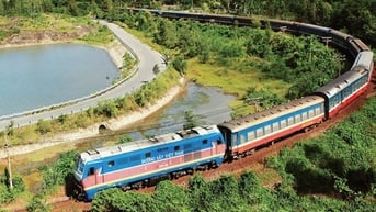 Tăng nhiều tàu đi các tỉnh miền Trung dịp lễ Giỗ Tổ Hùng Vương