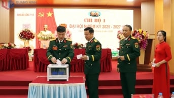 Đảm bảo tiến độ tổ chức đại hội chi bộ trực thuộc