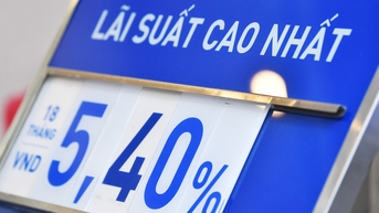 Loạt ngân hàng vừa điều chỉnh lãi suất, nhà băng giảm 4 lần trong tháng