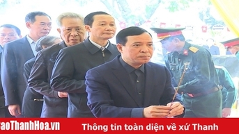 Các đồng chí lãnh đạo tỉnh viếng đồng chí Phạm Minh Đoan, nguyên Phó Bí thư Tỉnh ủy, nguyên Chủ tịch UBND tỉnh Thanh Hóa