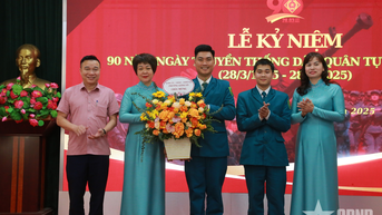 Gặp mặt kỷ niệm 90 năm Ngày truyền thống Dân quân tự vệ