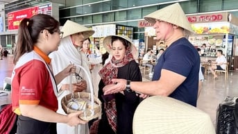 TP HCM đón đoàn khách quốc tế từ Iran