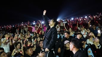 Văn hóa thần tượng thời @