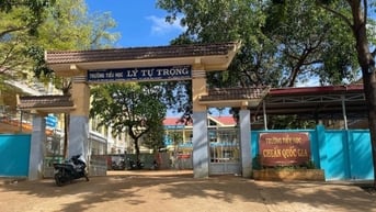 Dùng dây điện đánh học sinh, cô giáo bị dừng giảng dạy và chủ nhiệm
