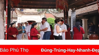 Đón du khách về Đất Tổ cội nguồn