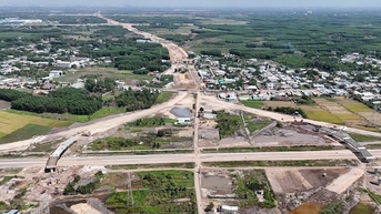 Một nhà thầu thi công Vành đai 3 TP.HCM qua Đồng Nai bị phê bình