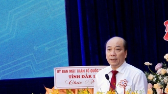 Chủ tịch UBND tỉnh Đắk Lắk xin nghỉ hưu trước tuổi