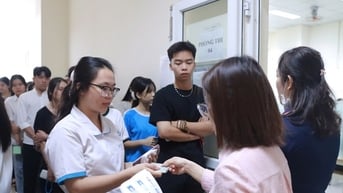 Gần 300 thí sinh "chinh chiến" kỳ thi V-SAT đầu tiên năm 2025