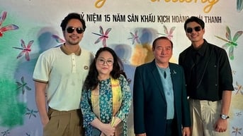 Sân khấu Hoàng Thái Thanh: 15 năm "đôi cánh chuồn chuồn" vẫn lung linh