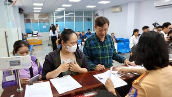 Người có giấy phép lái ôtô được miễn sát hạch lý thuyết xe máy