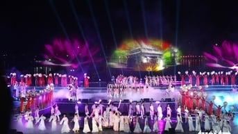 Khai mạc Năm Du lịch quốc gia Huế 2025: Vận hội mới trên kinh đô Huế xưa