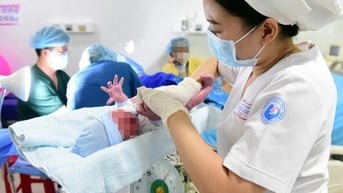 Từ ngày 20/3, không kỷ luật đảng viên sinh con thứ 3