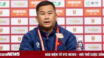 HLV Đinh Hồng Vinh: U22 Việt Nam xứng đáng thắng Trung Quốc