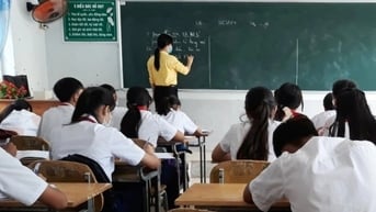 Kiến nghị hạ bậc lương với giáo viên vi phạm quy định dạy thêm, học thêm