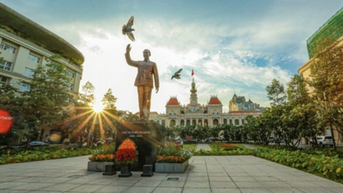 TPHCM từ "xé rào" sau ngày thống nhất đến vai trò tiên phong đổi mới