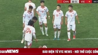 CĐV Việt Nam tố trọng tài thiên vị U22 Trung Quốc