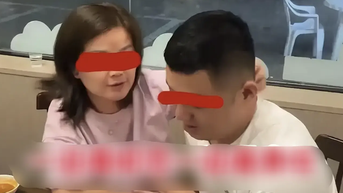 Đến tuổi đó rồi, còn đi họp lớp để gặp người yêu cũ làm cái gì nữa?