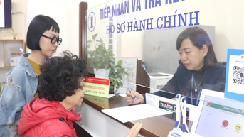Bộ Nội vụ đề xuất không phân biệt cán bộ, công chức cấp xã với cấp tỉnh