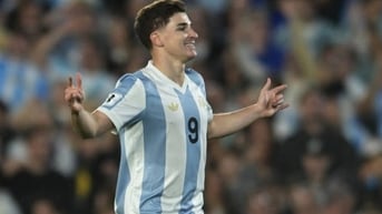 Argentina giành vé dự World Cup 2026, Alvarez mỉa mai cầu thủ Brazil