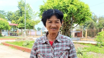 Việc làm bình dị của bà Sáu Thia