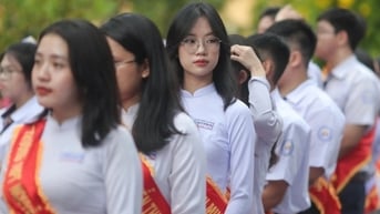Hướng dẫn chính thức việc miễn học phí cho học sinh ở TPHCM