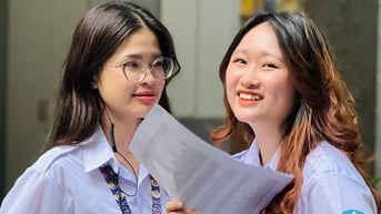 ĐH Luật TPHCM nói gì khi thu học phí môn quốc phòng gần 24 triệu đồng?
