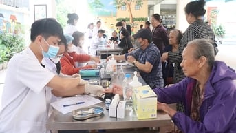 Từ 1/6, cấp mới thẻ BHYT giấy với trường hợp không thể cài đặt VssID, VneID