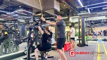 Người mới tập gym có nên thuê PT riêng không?