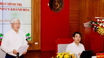 Công bố quyết định của Bộ Chính trị, Ban Bí thư về việc kiểm tra đối với Ban Thường vụ Tỉnh ủy Khánh Hòa