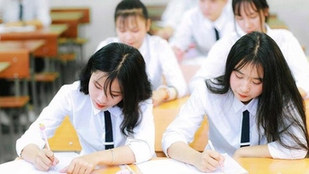 Xóa trường cao đẳng, giảm đại học