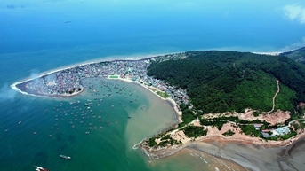 Xã đảo Thanh Hóa diện tích 0,27km2, dân số gần 10.000 người