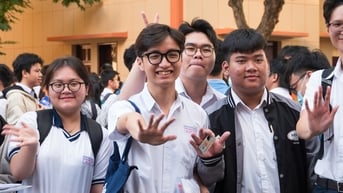 Thí sinh ôn kiến thức tiểu học, THCS để thi đánh giá năng lực vào ĐH