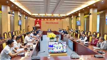 Thường trực Chính phủ họp trực tuyến về tiến độ thi công cao tốc
