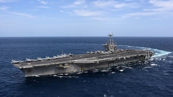Houthi tấn công tàu sân bay Mỹ ba lần trong 24 giờ