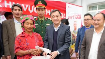 Viettel đồng hành cùng ngành y tế chăm sóc sức khỏe cộng đồng