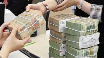 Chuyên gia nước ngoài dự báo mới nhất về lãi suất VNĐ
