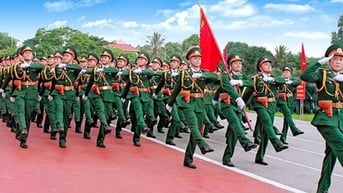 Sửa đổi quy định chế độ, chính sách đối với sĩ quan nghỉ hưu, chuyển ngành