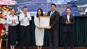 IATA trao chứng nhận An toàn khai thác cho ACV và sân bay Phú Quốc