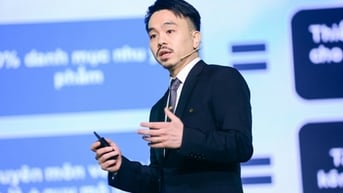 Chủ tịch một tập đoàn hàng chục ngàn nhân viên ở Việt Nam nhận 0 đồng, CEO lương gần 22 tỉ