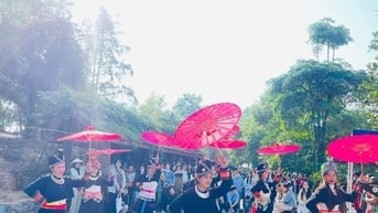 Tháng 3 tại Làng Văn hóa