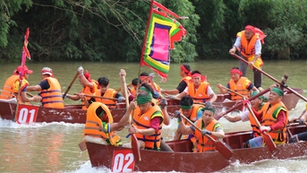 Bac Giang៖ សិល្បៈចែវទូក និងពិធីបុណ្យចែវទូក An Chau គឺជាបេតិកភណ្ឌវប្បធម៌អរូបីរបស់ជាតិ។