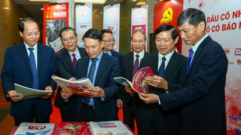 Hội báo Xuân Ất Tỵ