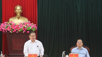 Đoàn Kiểm tra của Bộ Chính trị làm việc với Đảng ủy UBND tỉnh Kon Tum