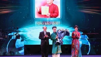 SOOBIN lập hattrick, Tùng Dương tiếp tục được vinh danh