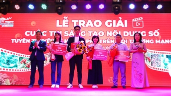 Trao giải sáng tạo nội dung tuyên truyền Lễ hội Cà phê Buôn Ma Thuột