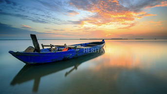 Bến nước - Con thuyền 