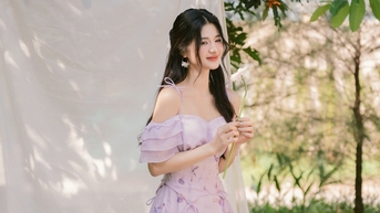 Đắm mình trong sự quyến rũ của sắc tím mộng mơ