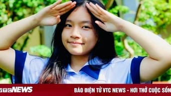 Luyện bài cùng AI, nữ sinh 17 tuổi đạt 9.0 IELTS ngay lần thi đầu tiên