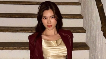 Blazer và chân váy, bộ đôi cho nàng công sở đẹp bất bại
